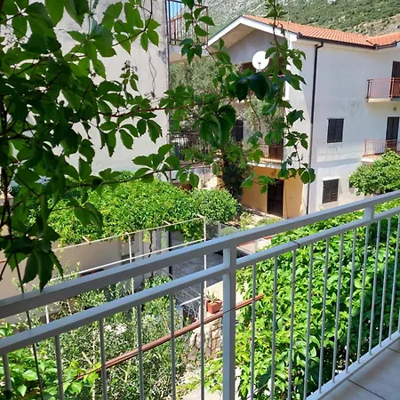 Apartmán Kapetan Podaca
