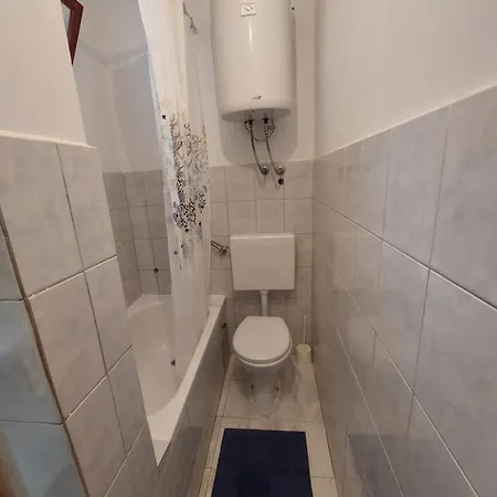 Kapetan Apartment *