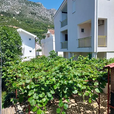 Kapetan Apartment